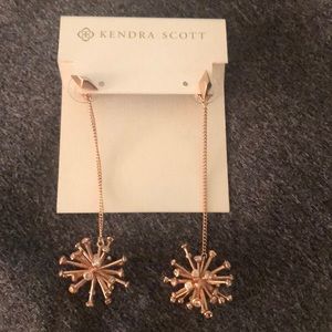 NEW Kendra Scott earrings, rose gold